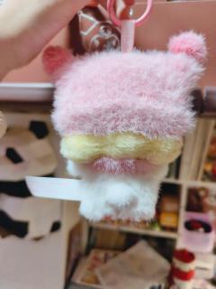 这个Molly真的好可爱的～为什么都不喜欢她呀？明明很米嘟～