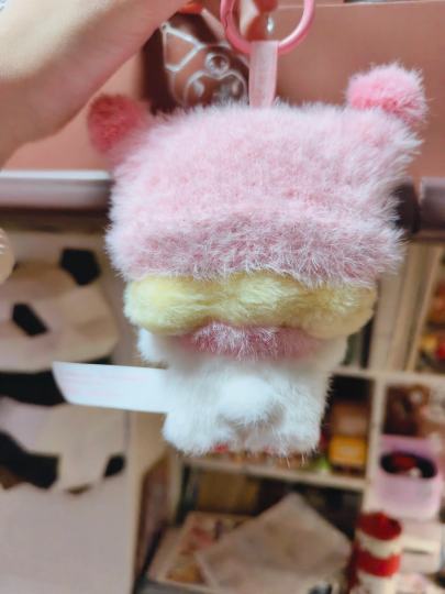 这个Molly真的好可爱的～为什么都不喜欢她呀？明明很米嘟～❤️❤️❤️