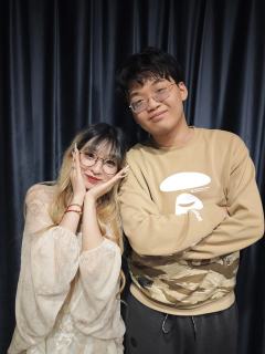 “哥，你说过，有我们三个人的地方才是家”
​“大哥的手不能冷