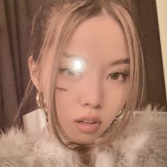 这个卡是真的吗？有没有老师可以帮我看看，谢谢