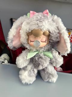 入坑了，小东西怎么能做的这么可爱啊
没有抽到隐藏款
但是最最