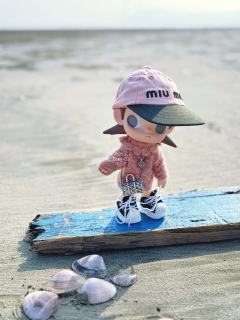 手牵手去赶海啦
#Zsiga #嘎子姐娃衣 #泡泡玛特 #潮