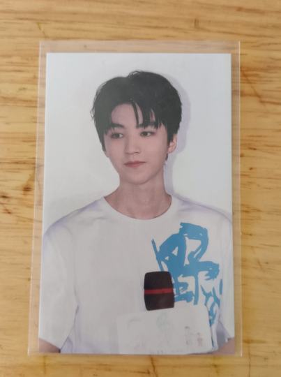 不懂这张大概值多少啊？