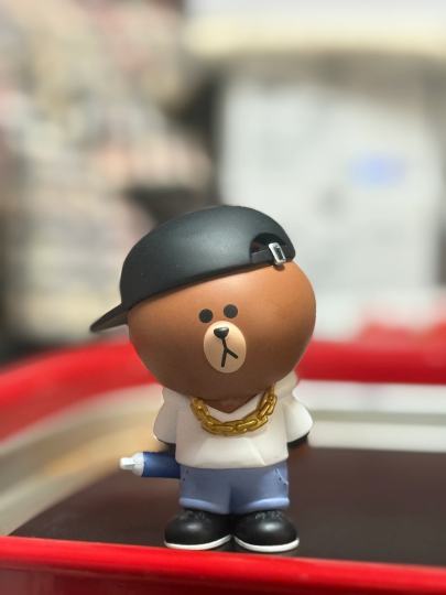 布朗熊也是曾经的网红啊。