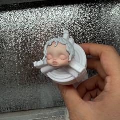 🤣努力学习
色粉用的越加熟练了

但是这个闭眼感觉还没画好