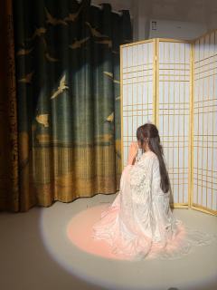 泪儿《金粉》测评
地点：平行宇宙
剧本类型：古风/演绎/情感