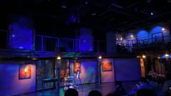 以坂本龙一的solitude铺垫,开启整篇故事。后半场尤其