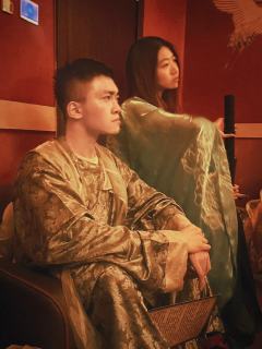 “午梦千山,欲我寒塘古路文远,欲他梳月经身出游。”
🌟类