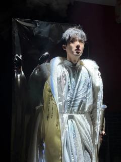 疯批癫本乱窜中的一股温暖清流。

《流芳》和如故，孽障这些同