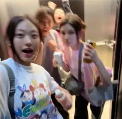 没有newjeans的夏天不觉得难受吗
鲸粉们你们还在等吗�
