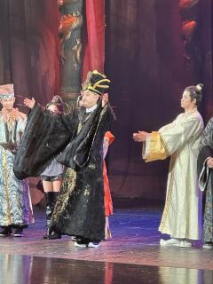 地府爆笑局，PLUS更尽兴☝️

❤️推荐理由
第一部看的开