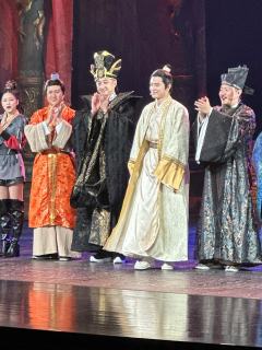 地府爆笑局，PLUS更尽兴☝️

❤️推荐理由
第一部看的开