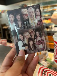 抢到I-dle和KFC的联名啦🥳🥳