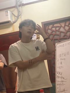 剧本：《讲！文明》
• 类型：欢乐，欢乐，欢乐！！！
   