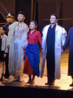 去年看了白举纲演的1900,这次来看刘令飞的《海上钢琴师》也