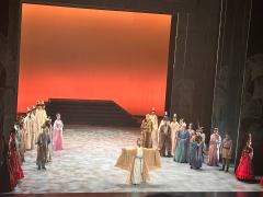 音乐剧《南孔》讲的是元朝时期孔子后人孔洙主动将爵位，让予曲阜