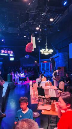 【大侦探赵赶鹅】是我种草很久的一部话剧,在虹口今朝八弄商场六