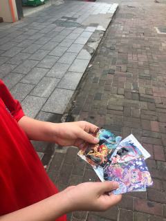 今天在卡游旗舰店50块钱抽了一点点散包，不知道这些是什么卡位