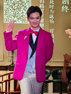 没有想到百年老洋房白公馆里居然藏着一个沪剧小剧场，上一轮超高