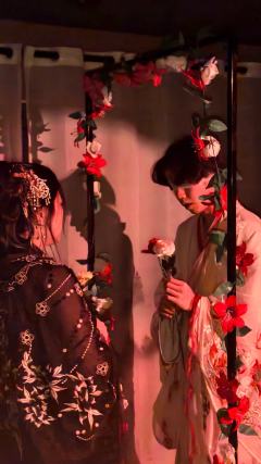 李不言，那一剑一定很痛吧，
为了改变我死亡的命运而做了那么多