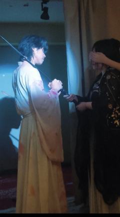 李不言，那一剑一定很痛吧，
为了改变我死亡的命运而做了那么多