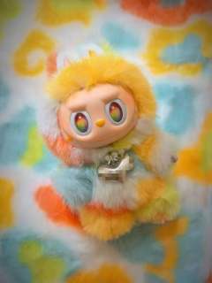 拥有彩虹拉布布，带尾巴