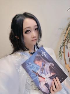 📖剧情:怎么来形容才算贴切呢…这样说吧,剧中剧中剧,众所周
