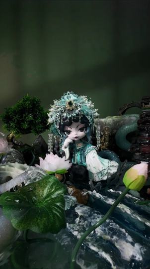 青蛇头饰改娃 这个造景很搭✧٩(ˊωˋ*)و✧白蛇还在加班加点改造中~