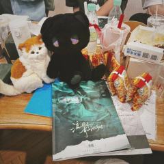 青山洄河，束缊举火，所有苦难奔赴的故事下，都藏有难以启齿的动