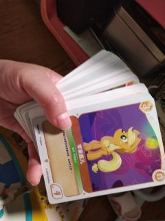 接后续：有谁知道这些战斗卡怎么玩吗？