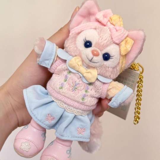 贝尔穿这个小裙子太乖乖乖了！！！粉粉嫩嫩的 一整个大爱就是说没有人会拒绝这样的贝儿吧！