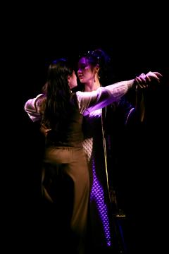 情节一般，歌也一般，但很好吃😋