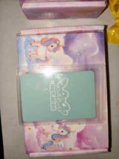 有没有老师帮忙看看这三张卡真的假的🥹🥹🥹