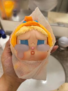 毛绒娃娃带回家就先洗个澡……
可能我有点轻微洁癖……
手感很