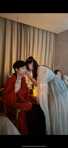 元妙,我还是想叫你姐姐.
观享午此心, 往后惟愿比今日更爱元