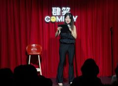 第三次来肆笑喜剧了，上一次来看的是其他人的专场，这次来体验下