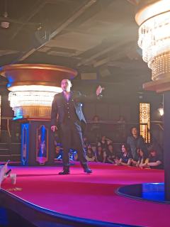 沉浸式游乐剧场《轮盘》～
✨剧情亮点
沉浸式游乐剧场《轮盘》