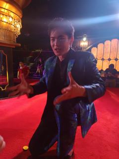 沉浸式游乐剧场《轮盘》～
✨剧情亮点
沉浸式游乐剧场《轮盘》