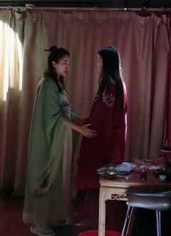 邓云泱确实是剧情大C,全本都是大汉,抗击匈奴。
惆怅一下和