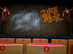 和原著有点不同但是也很好看，能把这么长的小说通过三个小时音乐