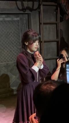 感谢千岛抽到的嗜血博士首演🎫～开出来的是地牢3排小号，属于