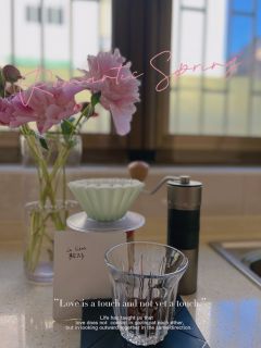 四月的最后一天，用🌸神投喂包的最后一包来收尾~怀揣着满满的