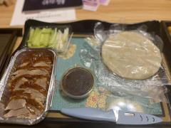 人生是属于自己的一块画布,可这上面的色彩却让我有些看不清梦想