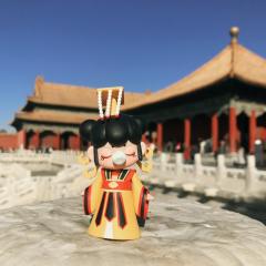 拍摄工具都是手机，苹果7/11
会用美图或者vsco加滤镜，