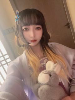 “月寒,你愿意跟我万劫不复吗?”
71:小铭
75:乌鸦