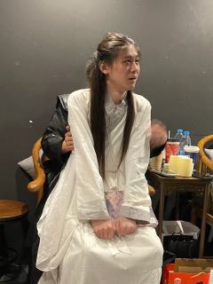 低于预期,也怪对传说中都是疯子的禽兽王朝故事预期太高了,实际