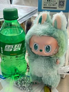 平静才是真正的黑马！！
绿色真的好白haha