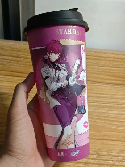 好不容易抢到的卡妈限定