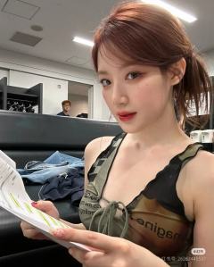 叶舒华绝美图片。有人是他的粉吗？