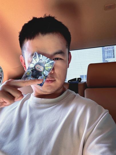 就抢到一盒线下回流的，过了好多天才打开，怎么就是隐藏了，我明明只是想要个幸运而已😅